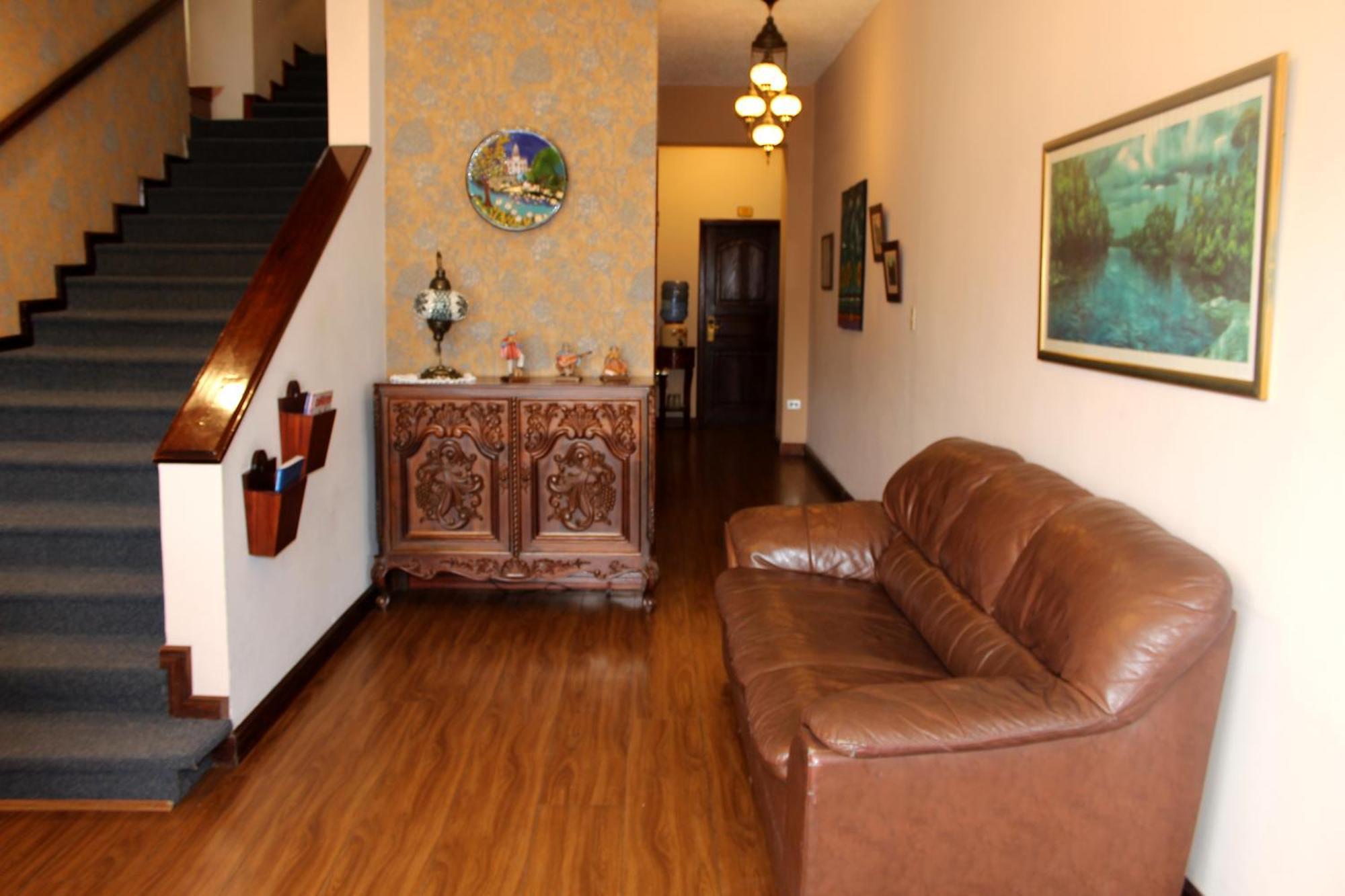 Hotel La Casona كوينكا المظهر الخارجي الصورة
