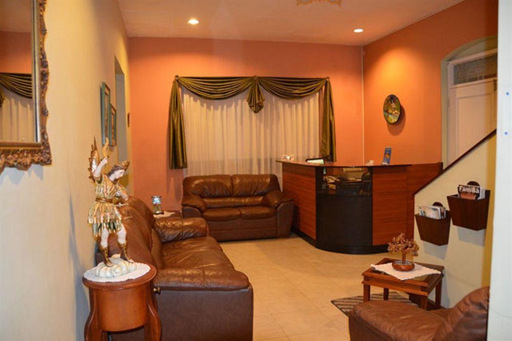 Hotel La Casona كوينكا المظهر الخارجي الصورة